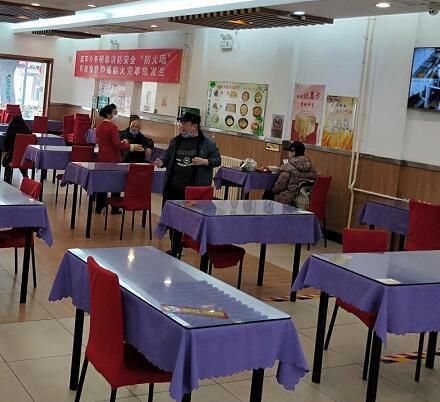 不得面對(duì)面吃飯 餐桌間隔1米以上 北京新版餐飲服務(wù)指引3.0版來了